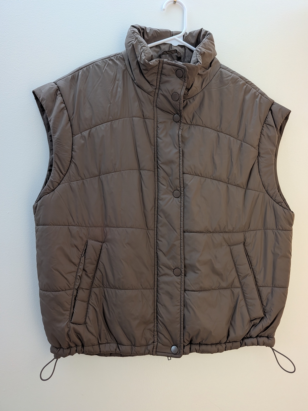 Zella Womens Quilted Taupe Puffer Vest